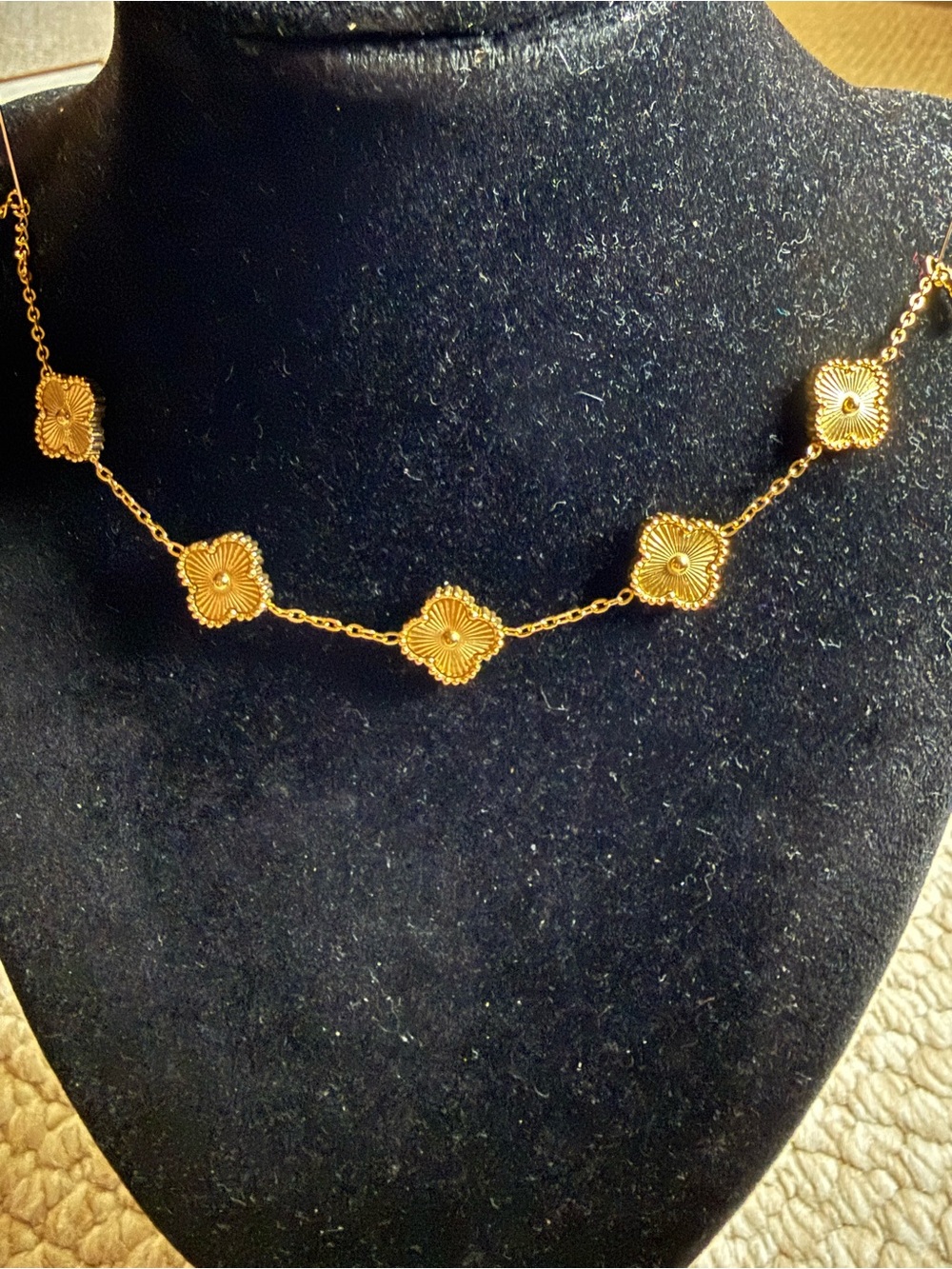 Fashion Jewelry Gold Floral Square Link Bracelet